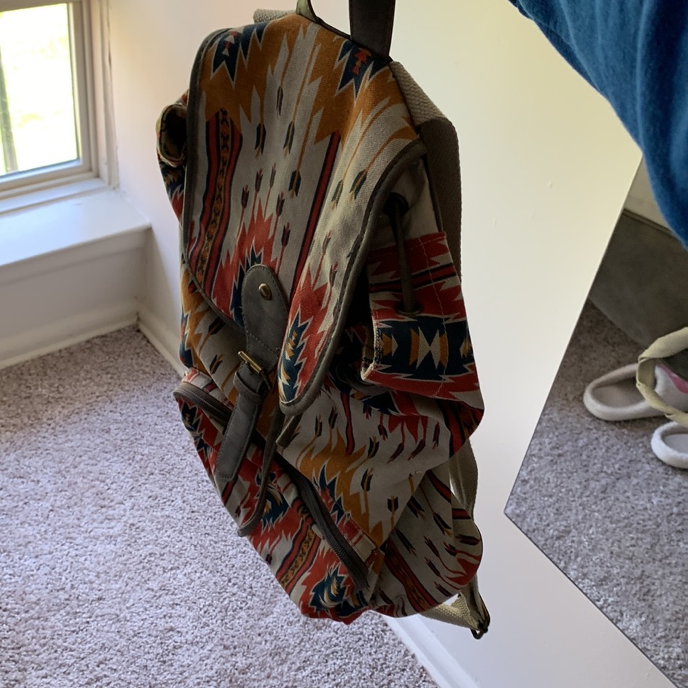 Mossimo Aztec Print Backpack - Picture 3 of 4